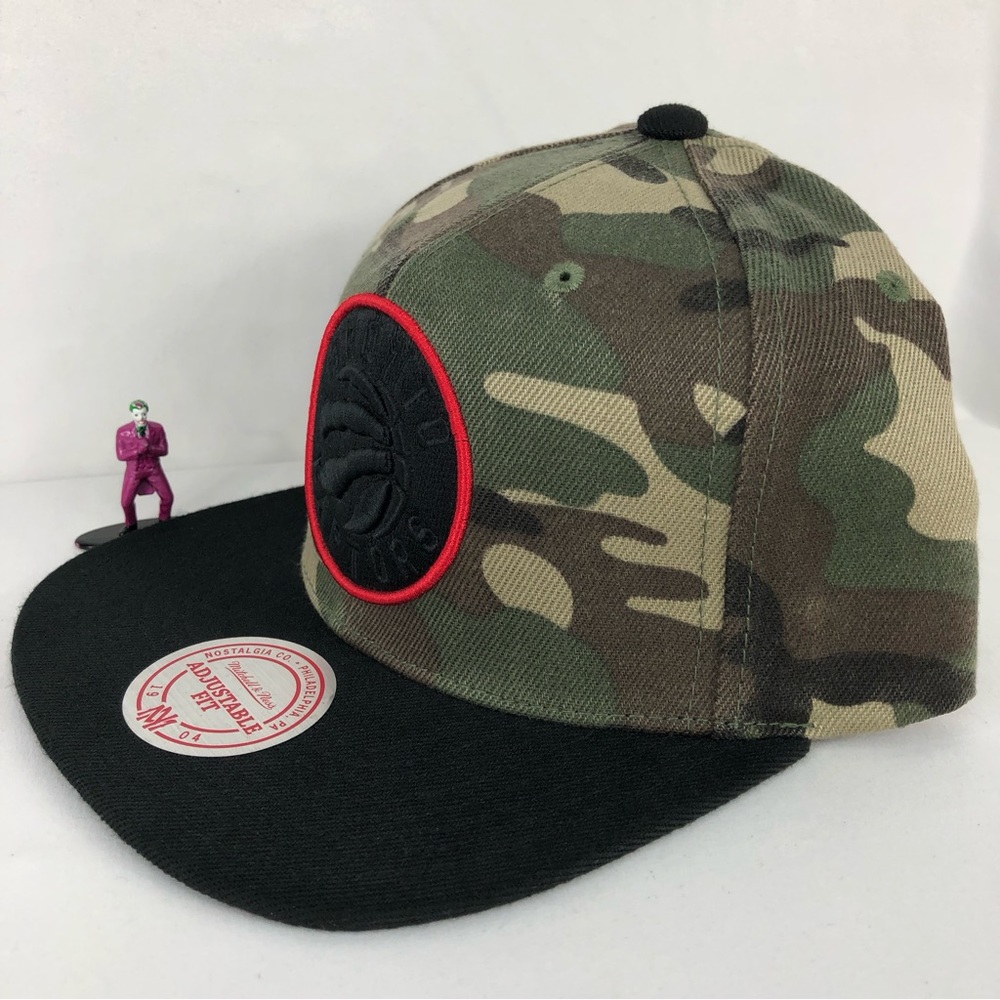 Toronto Raptors Mitchell & Ness SnapBack - Picture 2 of 5